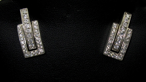 Strieborné náušnice s kamienky zirkón  925/1000 ( luxury 44)