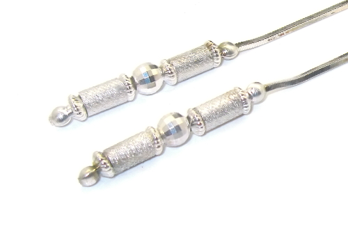Šperky Nina - Strieborné náušnice bez kamienku dlouhé zdobené 925/1000 - ns ag H 0120