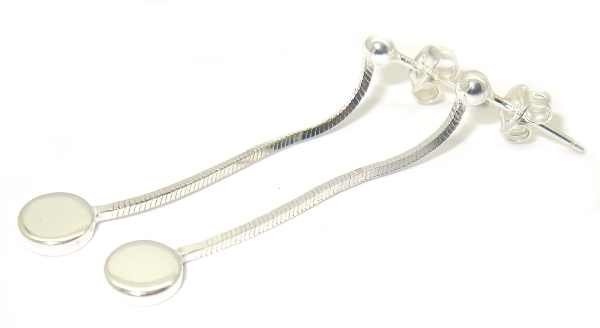 Šperky Nina - Strieborné náušnice bez kamienku  - ns ag H 0136