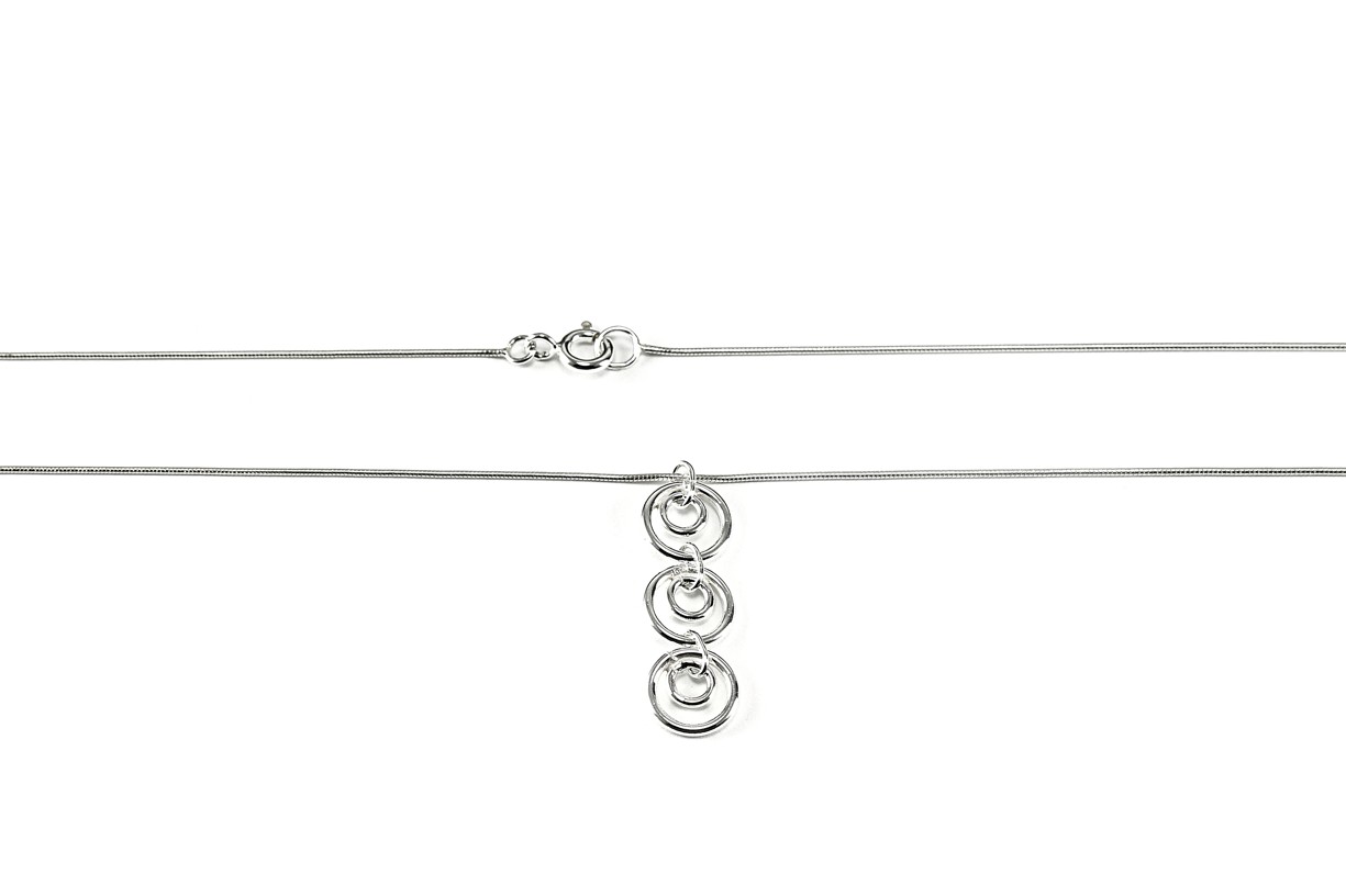 Šperky Nina - Strieborný náhrdelník „Trio kruhu“ 925/1000 – minimalistický design - nahr ag H 005