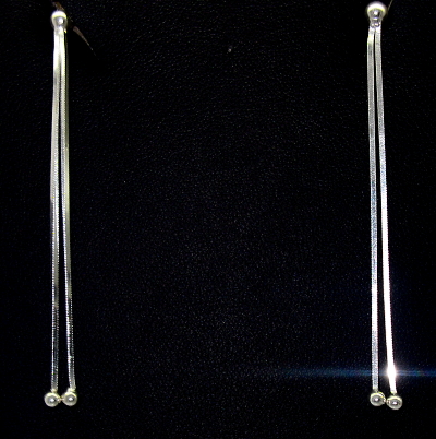 Šperky Nina - Strieborné náušnice bez kamienku dlouhé 925/1000  - ns ag H 0145