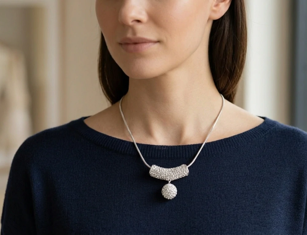 Šperky Nina - Strieborný náhrdelník 925/1000 s kryštály Swarovski - retpri ag H 004