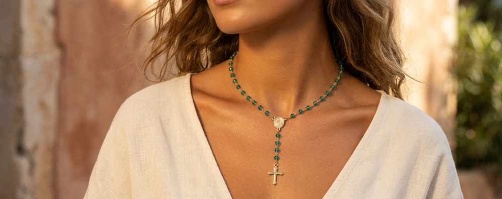 Šperky Nina – Pozlátený strieborný ruženec Emerald (50,5 - 55,5 cm) 925/1000 – ret zlac 012
